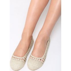 Beżowe Balerinki Only 2 Loves. Baleriny marki Born2be. Za 89.99 zł.
