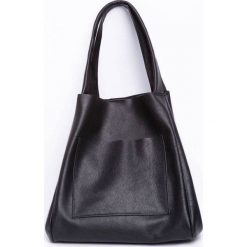 Shopper bag skórzany Look made with Love Nairobi Look 570 czarny. Czarne shopper bag Look made with Love, bez wzorów, z nubiku, na ramię, małe, bez dodatków. Za 419.99 zł.