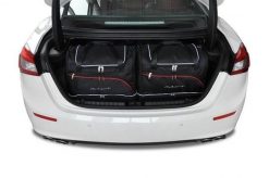Torby Do Bagażnika Maserati Ghibli 2013+ 4Szt Kjust. Czarne torby podróżne KJUST, bez wzorów, z kauczuku. Za 1,204.00 zł.