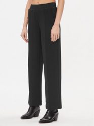 Vero Moda Spodnie materiałowe 10296830 Czarny Relaxed Fit. Czarne spodnie materiałowe Vero Moda, bez wzorów, z materiału. Za 99.99 zł.