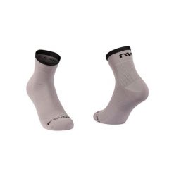 Skarpety rowerowe NORTHWAVE Origin Sock. Szare skarpetki Northwave, bez wzorów. Za 47.99 zł.