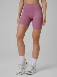 4F Szorty sportowe w kolorze jasnoróżowym rozmiar: XS/S. Różowe szorty sportowe 4f, bez wzorów, z materiału, z podwyższonym stanem, outdoorowe. Za 39.49 zł.