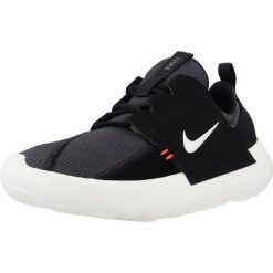 Tenisówki Nike Model E-series Ad Kolor Czarny. Czarne trampki Nike, bez wzorów, z gumy, sportowe, bez zapięcia. Za 377.00 zł.