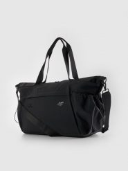 4F Torba treningowa (ok. 35 L) 4F x Anna Lewandowska - czarna Uniwersalny. Czarne torby sportowe 4f, bez wzorów, na ramię. Za 249.99 zł.