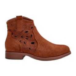Botki Damskie Ażurowe Na Zamek Camel S.Barski HY42-081 brązowe. Brązowe botki w ażurowe wzory, za kostkę, bez obcasa, na obcasie, bez zapięcia. Za 233.73 zł.