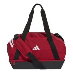 Torba Duffle z dolną kieszenią adidas Tiro. Białe torby sportowe adidas, bez wzorów, z materiału. Za 170.60 zł.