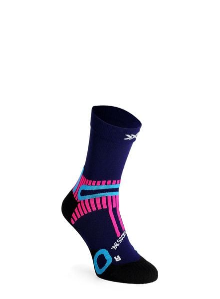 Skarpety turystyczne X-Socks Hike Perform Crew. Niebieskie skarpetki X-Socks, bez wzorów, z dzianiny. Za 119.99 zł.