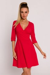 Czerwona Mini Sukienka z Dekoltem i Zakładkami. Czerwone sukienki MOE, l, bez wzorów, z bawełny, wizytowe, bez kołnierzyka, bez ramiączek, mini. Za 316.90 zł.
