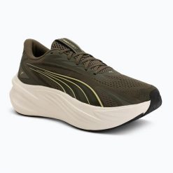 Buty do biegania Puma Maxima Pro. Zielone buty do biegania Puma, bez wzorów, z materiału, bez zapięcia, do biegania. Za 369.99 zł.