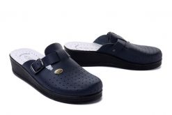 SANITAL FLEX 708/I blue, klapki damskie. Niebieskie klapki Sanital-Flex, bez wzorów, ze skóry, bez obcasa, bez zapięcia. Za 114.90 zł.