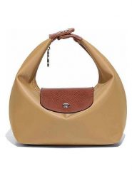 SUVRAI Torebka w kolorze beżowym - 20 x 23 x 11 cm rozmiar: onesize. Brązowe torebki klasyczne SUVRAI, bez wzorów, z materiału, na ramię, bez dodatków. Za 139.87 zł.