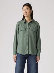 Levi's Koszula w kolorze zielonym rozmiar: XL. Zielone koszule Levi's, s, bez wzorów, bez kołnierzyka, bez ramiączek. Za 131.45 zł.