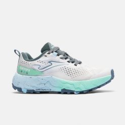 Buty do biegania damskie Joma Sima. Białe buty do biegania Joma, bez wzorów, z gumy, bez zapięcia, do biegania. Za 459.99 zł.