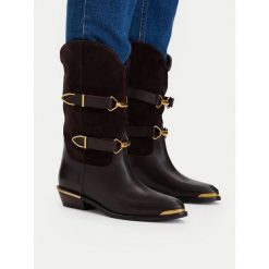 Botki Badura. Brązowe botki Badura, bez wzorów, bez obcasa, na słupku, bez zapięcia. Za 599.99 zł.