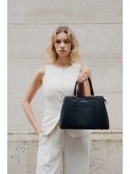 Maison héritage PARIS Skórzana torebka "Sauce" w kolorze czarnym - 33 x 23 x 13 cm rozmiar: onesize. Czarne torebki klasyczne maison héritage PARIS, bez wzorów, z materiału, przez ramię, bez dodatków. Za 382.99 zł.