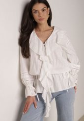 Biała Bawełniana Bluzka w Romantycznym Stylu z Falbankami i Wiązaniem Cezarina. Białe bluzki Born2be, l, bez wzorów, z bawełny, biznesowe, bez kołnierzyka, bez ramiączek. Za 169.99 zł.