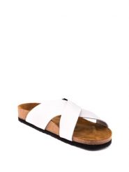 Comfortfusse Skórzane klapki w kolorze białym rozmiar: 43. Białe klapki Comfortfüße, bez wzorów, z nubiku, klasyczne, z otwartym noskiem, bez obcasa, bez zapięcia. Za 260.99 zł.