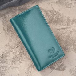 Portfel damski skórzany duży butelkowa zieleń z ochroną RFID Paolo Peruzzi T-140-GB. Brązowe portfele bez wzorów, ze skóry. Za 74.00 zł.