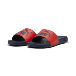 Klapki unisex Puma Popcat 20. Czerwone klapki Puma, bez wzorów, ze skóry ekologicznej, sportowe, bez obcasa, bez zapięcia. Za 290.00 zł.