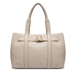 Torebka Calvin Klein. Torebki klasyczne Calvin Klein, bez wzorów, klasyczne, bez dodatków. Za 639.99 zł.