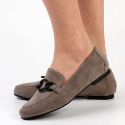 Szare zamszowe loafersy, mokasyny damskie La.Fi 020g-su. Szare mokasyny La.Fi, bez wzorów, z zamszu. Za 159.00 zł.