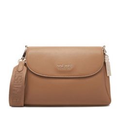 Torebka Nine West. Brązowe listonoszki Nine West, bez wzorów, bez dodatków. Za 279.99 zł.