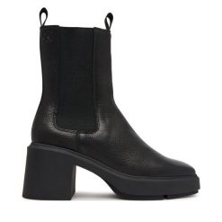 Botki Calvin Klein. Czarne botki Calvin Klein, bez wzorów, bez obcasa, na słupku, bez zapięcia. Za 699.99 zł.