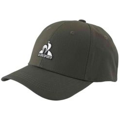 Czapka z daszkiem Le Coq Sportif Essentiels N°2. Brązowe czapki z daszkiem Le Coq Sportif, bez wzorów, z materiału, klasyczne. Za 180.50 zł.