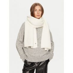 Szalik Guess. Białe szaliki i kominy Guess, z aplikacjami. Za 379.99 zł.