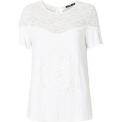 Desigual T-shirt damski TS Cannes XS biały. Białe t-shirty Desigual, xs, bez wzorów, z koronki, bez kołnierzyka, bez ramiączek. W wyprzedaży za 175.00 zł.