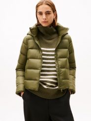 Tommy Hilfiger kurtka pikowana Kobiety zielony, XS. Zielone kurtki Tommy Hilfiger, xs, bez wzorów, z puchu, klasyczne. Za 749.95 zł.