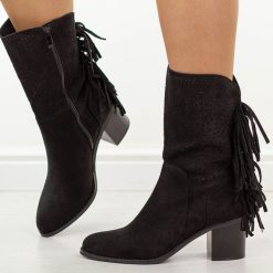 Czarne ażurowe botki damskie na obcasie M.Daszyński 2337-15. Czarne botki M.Daszyński, w ażurowe wzory, z jeansu, boho, bez obcasa, na obcasie, bez zapięcia. W wyprzedaży za 197.10 zł.