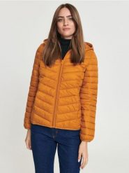 Kurtka pikowana - żółty. Żółte kurtki Sinsay, l, bez wzorów, z kapturem. Za 59.99 zł.