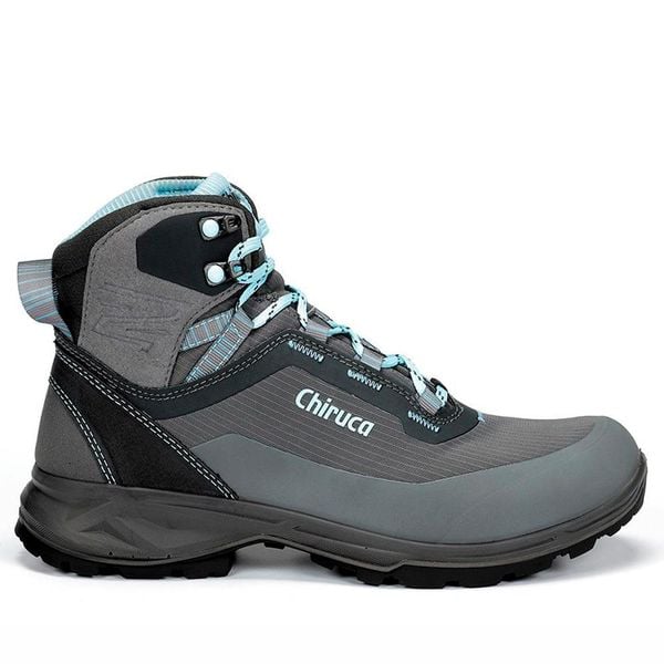 Buty trekkingowe Chiruca Geiser 13 Goret-Tex. Niebieskie buty trekkingowe Chiruca, z gore-texu, bez zapięcia. Za 419.00 zł.