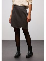 Street One Spódnica w kolorze brązowym rozmiar: 42. Brązowe spódnice Street One, na co dzień, bez wzorów, street, mini, proste. Za 157.35 zł.