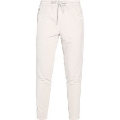 Adidas Performance STRIKER Spodnie treningowe chapea. Spodnie dresowe marki adidas Performance. W wyprzedaży za 224.10 zł.
