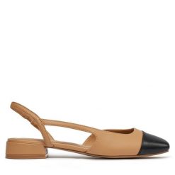 Sandały Aldo. Brązowe sandały Aldo, bez wzorów, bez obcasa, na płaskiej podeszwie, bez zapięcia. Za 229.99 zł.