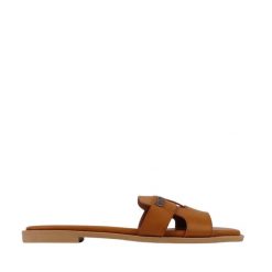 Klapki damskie Lee Estill Slider Low 50251024 35A. Brązowe klapki Lee, bez wzorów, z gumy, eleganckie, bez obcasa, na płaskiej podeszwie, bez zapięcia. Za 120.99 zł.