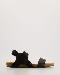 SANDAŁY DAMSKIE 665-F19 NERO-NER. Sandały Venezia, bez wzorów, ze skóry, bez obcasa, bez zapięcia. Za 159.00 zł.