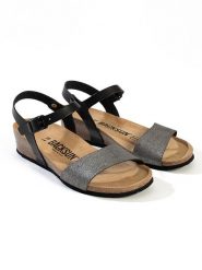 BACKSUN Sandały "Calabria" w kolorze srebrno-czarnym na koturnie rozmiar: 39. Czarne sandały Backsun, bez wzorów, z materiału, z otwartym noskiem, bez obcasa, na koturnie, bez zapięcia. Za 173.99 zł.