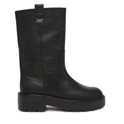 Kozaki Tommy Jeans. Czarne kozaki Tommy Jeans, bez wzorów, z jeansu, bez obcasa, na płaskiej podeszwie, bez zapięcia. Za 799.99 zł.