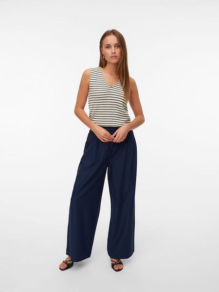 Vero Moda Top w kolorze beżowo-czarnym rozmiar: XL. Brązowe topy Vero Moda, xl, bez wzorów, bez kołnierzyka, bez ramiączek. Za 68.95 zł.