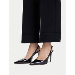 Szpilki Nine West. Czarne szpilki Nine West, bez wzorów, bez obcasa, na szpilce, bez zapięcia. Za 229.99 zł.