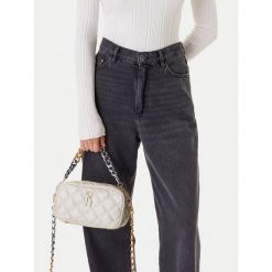 Torebka Steve Madden. Białe torebki klasyczne Steve Madden, bez wzorów, klasyczne, bez dodatków. Za 252.99 zł.