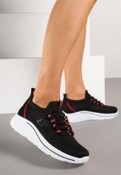 Czarne Buty Sportowe Sneakersy z Elastyczną Siateczkową Cholewką Telandrela. Czarne buty sportowe lifestyle Born2be, bez wzorów, bez zapięcia. W wyprzedaży za 55.24 zł.