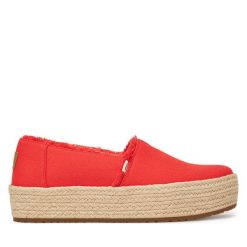 Espadryle Toms. Czerwone espadryle TOMS, bez wzorów, bez obcasa. Za 229.99 zł.