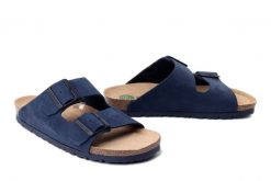 DR. BRINKMANN 701007-05 blau, klapki damskie. Niebieskie klapki Dr. Brinkmann, bez wzorów, ze skóry, bez obcasa, bez zapięcia. Za 246.42 zł.