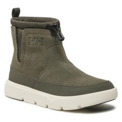 Botki Helly Hansen. Brązowe botki Helly Hansen, bez wzorów, bez obcasa, na płaskiej podeszwie, bez zapięcia. Za 439.99 zł.