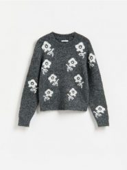 Sweter w żakardowy wzór - ciemnoszary. Szare swetry Reserved, l, bez wzorów, z dzianiny, bez ramiączek. Za 139.99 zł.