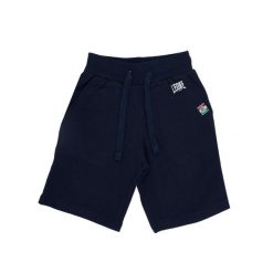 Podstawowe dziecięce bermudy polarowe z małym logo. Niebieskie szorty LEONE 1947 APPAREL, bez wzorów, z polaru, sportowe. W wyprzedaży za 68.80 zł.
